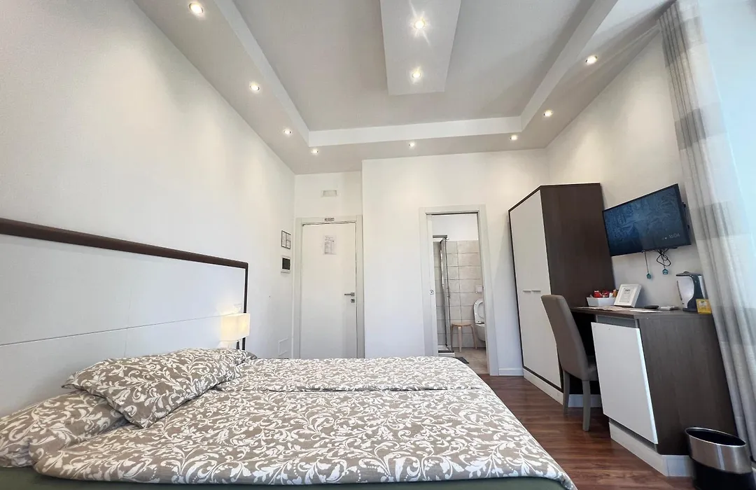 Solaris Guesthouse-1